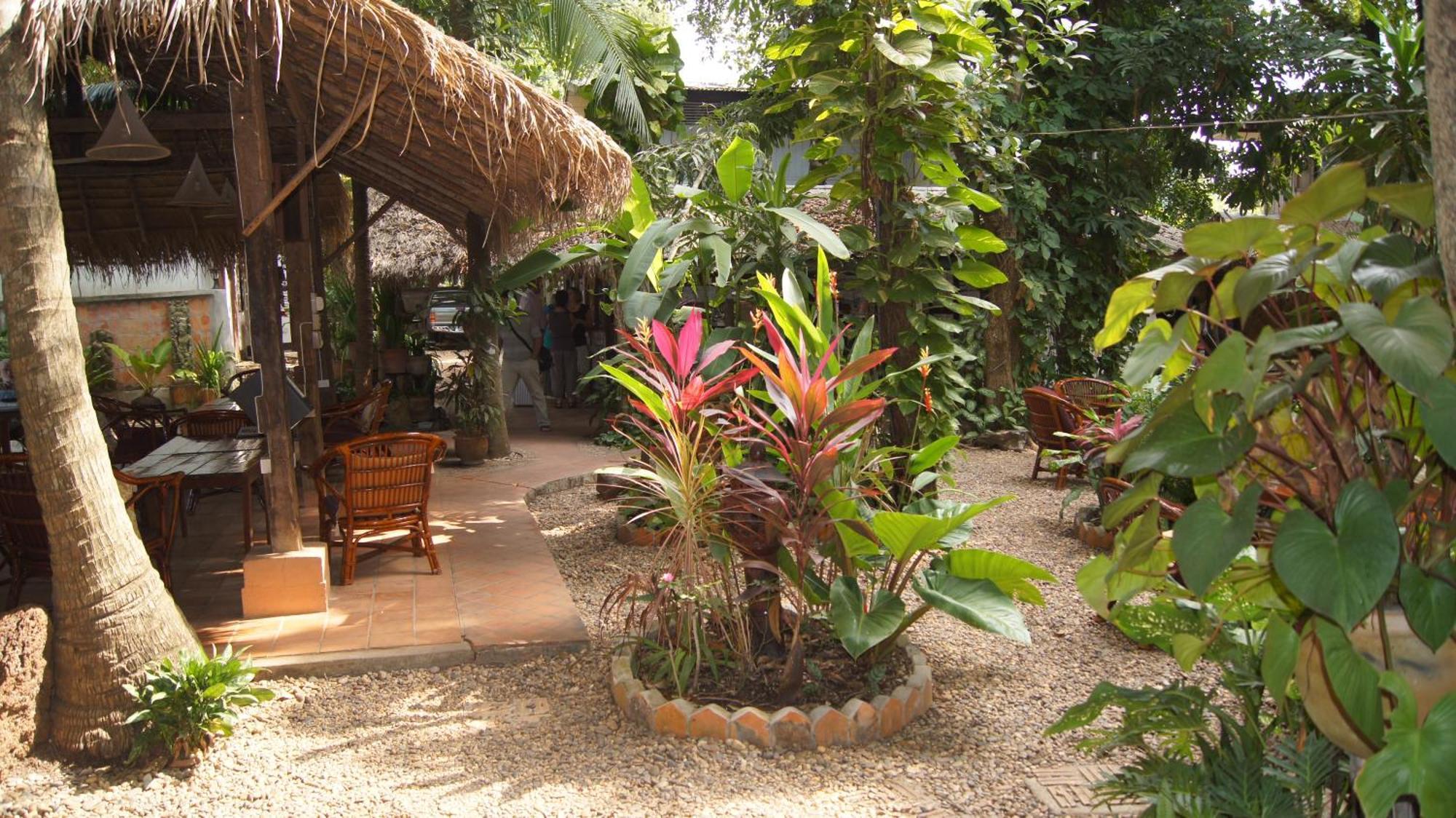 Mut Mee Garden Guest House Нонгкхай Экстерьер фото