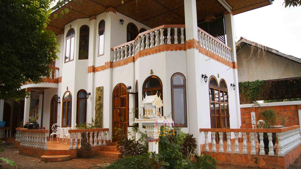 Mut Mee Garden Guest House Нонгкхай Экстерьер фото
